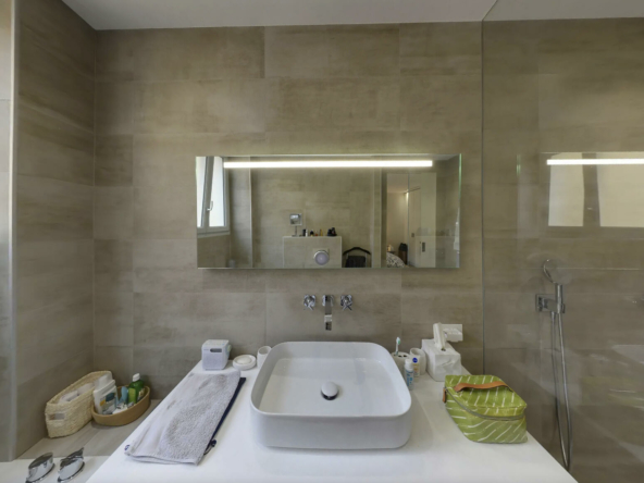 bathroom-1b-1742224024.jpg