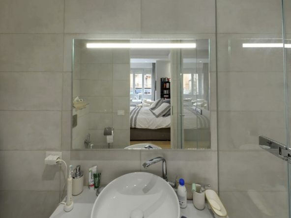 bathroom-2-1742224067.jpg