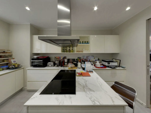 kitchen-2-1742224093.jpg